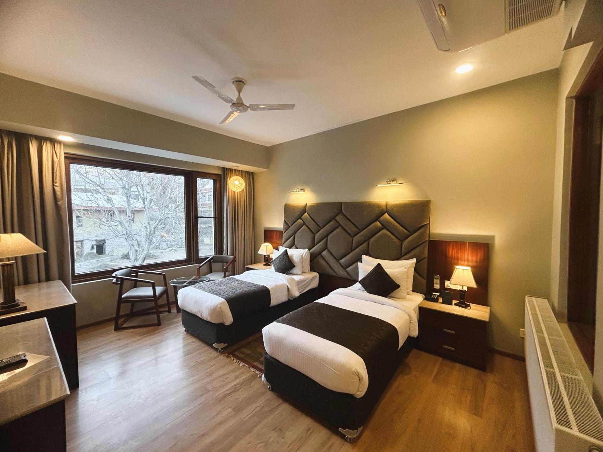 Hotel The Kargil Luaran gambar