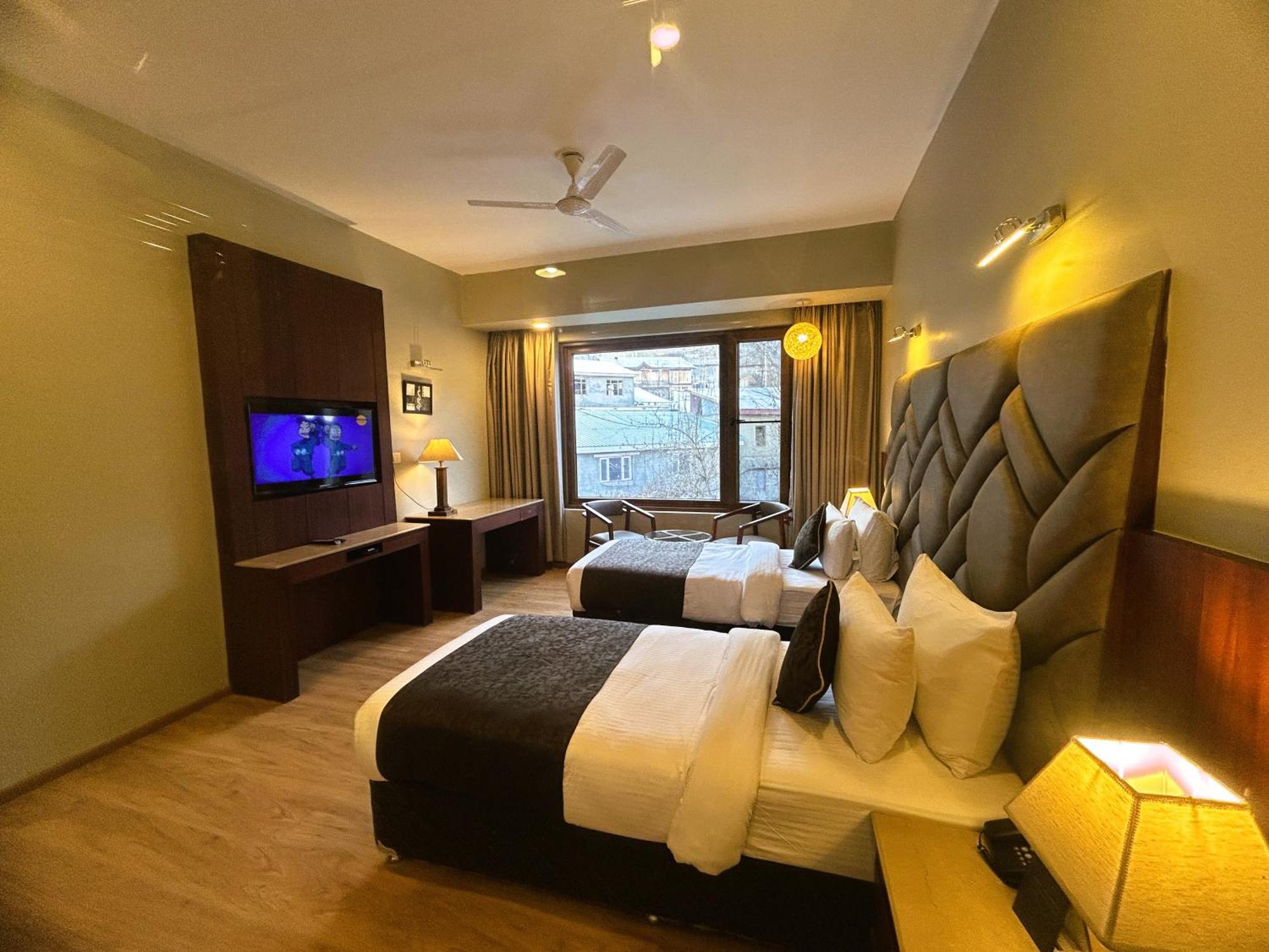 Hotel The Kargil Luaran gambar